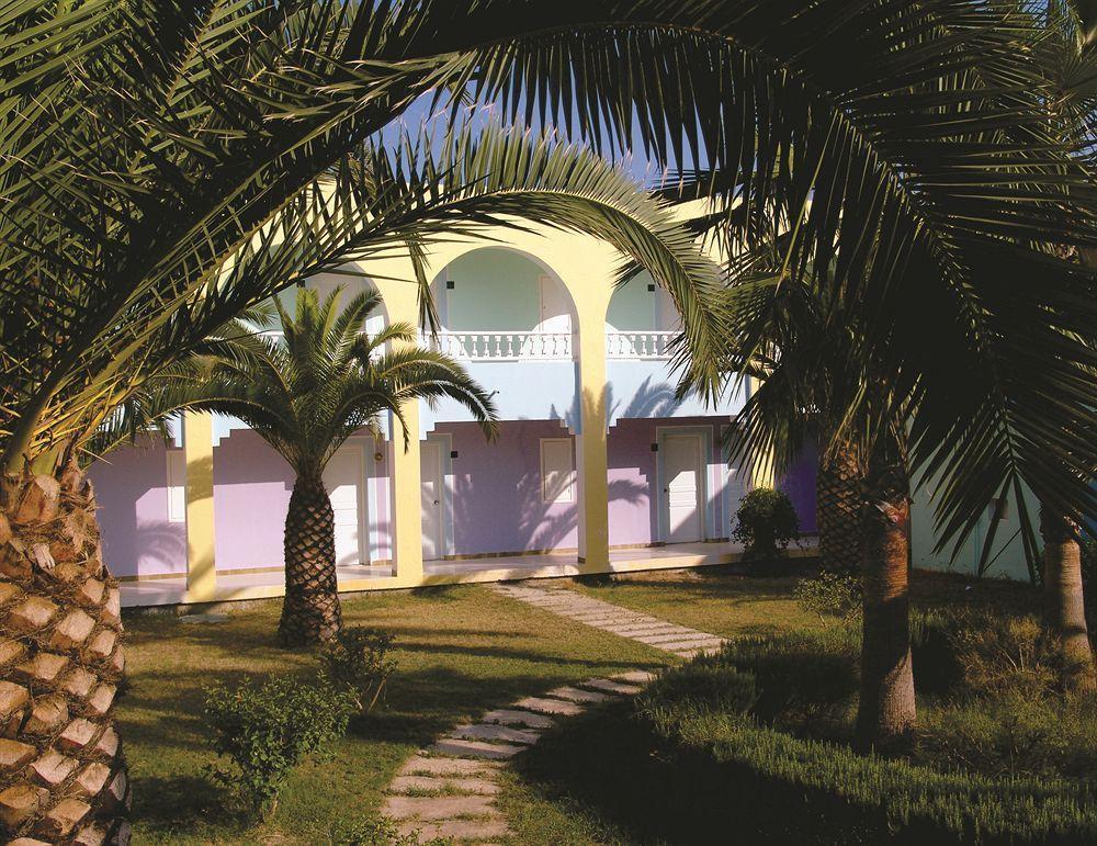 Отель Caribbean World Монастир Экстерьер фото