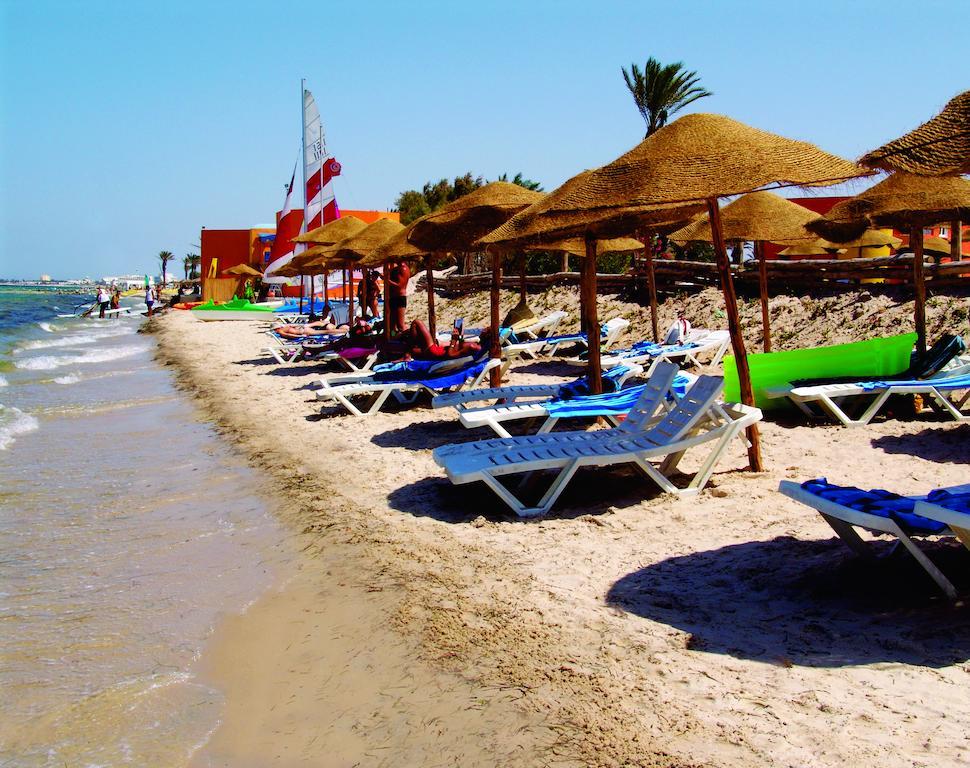 Отель Caribbean World Монастир Экстерьер фото